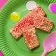 Батончик Fizi Birthday Cake Bar, 45 грамм, тесто для печенья-вишня