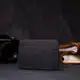 Горизонтальный картхолдер с держателем для Apple AirTag из натуральной кожи GRANDE PELLE 11611 Черный