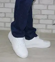 Мужские белые кроссовки белый