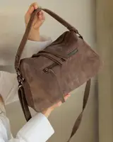 Замшевая женская сумка «Фрея» капучино