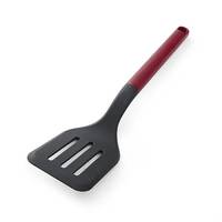 Лопатка з прорізами KitchenAid Classic KHA002OHEREG 34 см червона