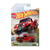 Машинка Hot Wheels Покорители бездорожья 67 Jeepster Commando (HFW36-HDH08)