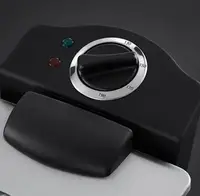 Фритюрниця електрична Russell Hobbs 19773-56 1800 Вт