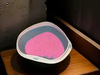 Туалет лоток кутовий для кішок Georplast (Георпласт) Shuttle Corner Рожевий