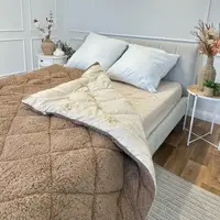 Одеяло полуторное стеганое зимнее из верблюжой шерсти Leri Max 21481 150х210 см коричневое