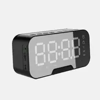 Портативна колонка з годинником, Bluetooth і підставкою для телефона, Q5 BT