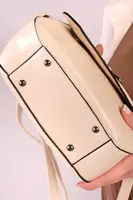 Сумка жіноча молочна код 7-1825
