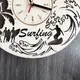 Круглые интерьерные настенные часы из дерева «Сёрфинг»
