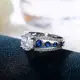 Кольцо женское с синими и белыми кристаллами код 2382