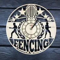 Оригинальные деревянные часы на стену «Фехтование»