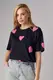 Женская футболка oversize с сердечками - черный цвет, S