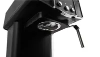 Кофеварка рожковая Liberton LCM-2205 950 Вт черная