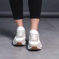 Кросівки жіночі Fashion Divine 3520 40 розмір 24,5 см Бежевий