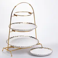 Фруктовниця на 3 яруси фуршетна стійка для закусок 35*30*45 см цукерка Білий із золотом YZH-009