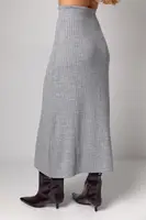 Жіноча спідниця міді у широкий рубчик - сірий колір, ONE SIZE