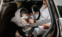 Автокресло Lionelo Greet Carrier Latte