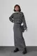 Укорочений светр у смужку oversize - чорний цвет, S