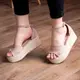 Женские босоножки Fashion Wackywoo 2677 40 размер 25,5 см Бежевый
