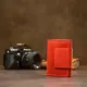 Кожаная винтажная визитница GRANDE PELLE 11407 Красный