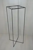 Подставка под цветы DecorArt "Арен 700d180" 85x18 см черный.