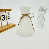 Ваза декоративная 14314 17х6 см белая
