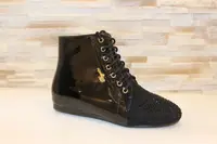 Ботинки женские черные лаковые Д590 40
