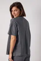Жіноча футболка oversize з написом - сірий колір, S