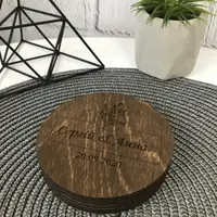 Деревянная коробочка для обручальных колец с мхом