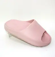 Женские розовые шлепанцы с розовой пены