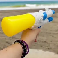 Водний пістолет з накачуванням (28 см.), білий