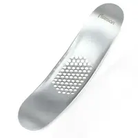 Пресс для чеснока Fissman FS-8686 18х4х2,7 см