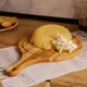 Разделочная деревянная доска с круглым основанием 30*45 см ясень C19W300450