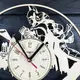 Концептуальные настенные часы из дерева «Бэтмен»