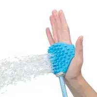 Перчатка для мойки животных Aquapaw с шлангом на 2.6 метра
