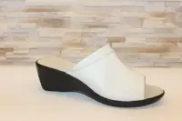 Шлепанцы женские бежевые натуральная кожа на танкетке Б337-1 37