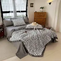 Постільна білизна євро з літньою ковдрою з мусліну Colorful Home Print 10 20313 220х240 см