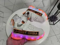 Дитячі кросівки білі, що світяться, з підсвічуванням Led usb 26-31р, Розмір 29 (18,5 см)