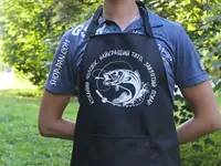 Фартук с вашим принтом "ЛЮБИМЫЙ МУЖЧИНА ЛУЧШИЙ ЛУЧШИЙ ПАТР ЗАЯТ ПОВАРЬ"