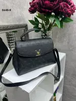 Чорна - три віділення - молодіжна стильна сумочка під клапаном (0440-8)