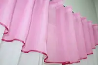 Кухонний комплект, (280х170см.) шторки з ламбрекеном і підхватами. Колір білий з рожевим. Код 084к 52-0251