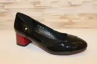Туфли женские черные на каблуке Т1671 40