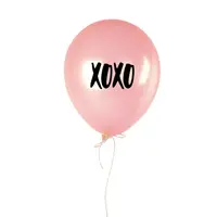 Шарик надувной "XOXO"