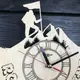 Оригинальные настенные часы из дерева «Скалолазание»