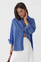 Смугаста жіноча сорочка oversize - синій цвет, L