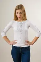 Женская вышитая футболка с рукавом 3/4 белым по белому «Гуцулка»