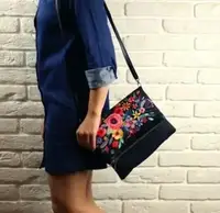 Сумка на плечо женская Pretty Цветы (SKL_16A080_BL)
