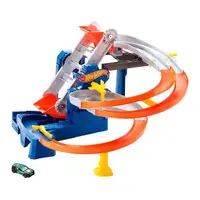 FDF28 Hot Wheels Игровой набор "Гонки на фабрике"