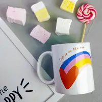 Кружка с принтом Love is in the air 330 мл (KR_21L014)