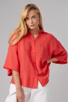 Женская рубашка oversize с четвертным рукавом - красный цвет, S