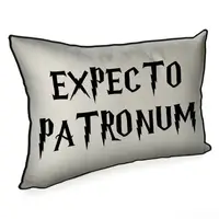 Подушка интерьерная с мешковины Expecto Patronum біла 45x32 см (43PHB_22S002)